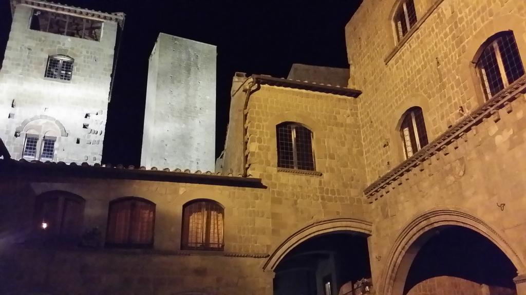 Fontana Grande Apartment Viterbo Bagian luar foto