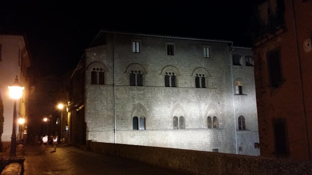Fontana Grande Apartment Viterbo Bagian luar foto